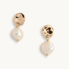 Hammered gold earring with drop pearls